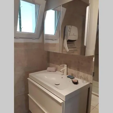 Avec Piscine Privee