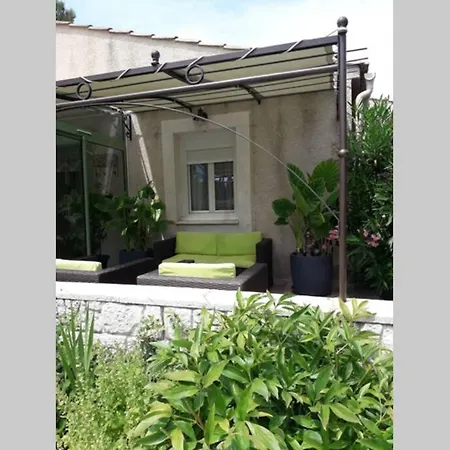 Villa Avec Piscine Privee *